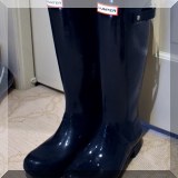 H32. Hunter boots. 